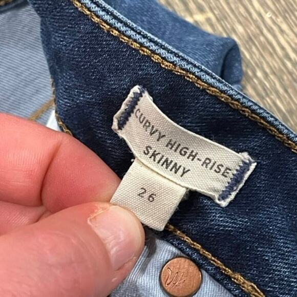Madewell Curvy High-Rise Skinny Jeans Whiskering Denim Dark Wash Blue Size 26 - Picture 7 of 13
